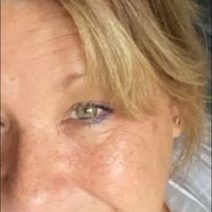 Meet your Posher, Karrie